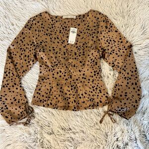 Abercrombie & Fitch Brown and Black Leopard Silky V Neck Peplum Cinched Top
